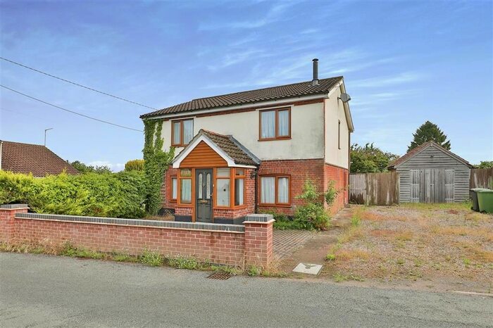 3 Bedroom Property To Rent In Church Street, Bradenham, Thetford, IP25