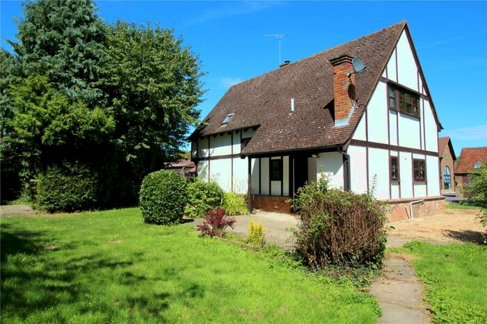 4 Bedroom Detached House To Rent In Station Road, Aldbury, Tring, Hertfordshire, HP23