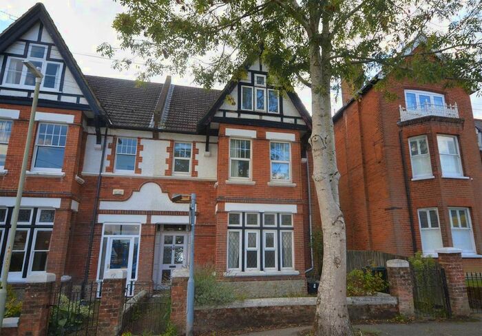 5 Bedroom Semi-Detached House To Rent In Albert Road, Ashford, TN24