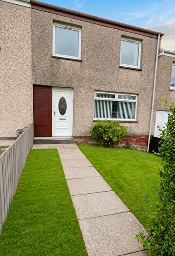3 Bedroom Terraced House To Rent In Sycamore Place, Glasgow, G75