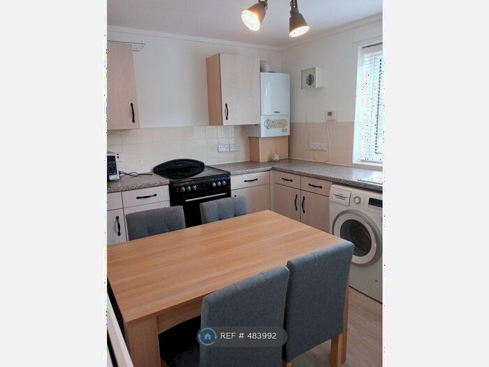 2 Bedroom Flat To Rent In Charlesworth Street, Lincoln, LN1