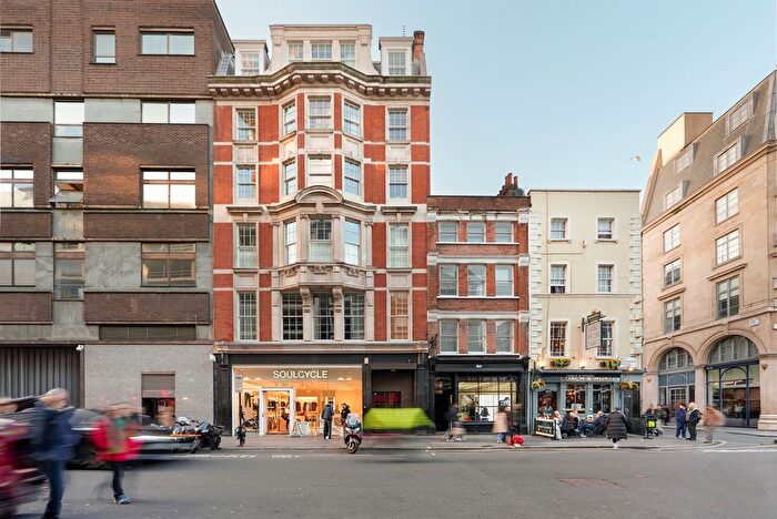 4 Bedroom Flat For Sale In Great Marlborough Street, London, W1F