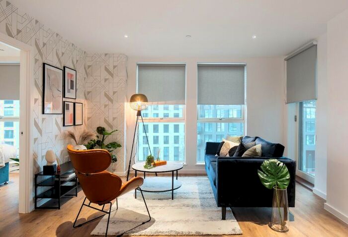 2 Bedroom Apartment To Rent In Silvertown Way, London, E16