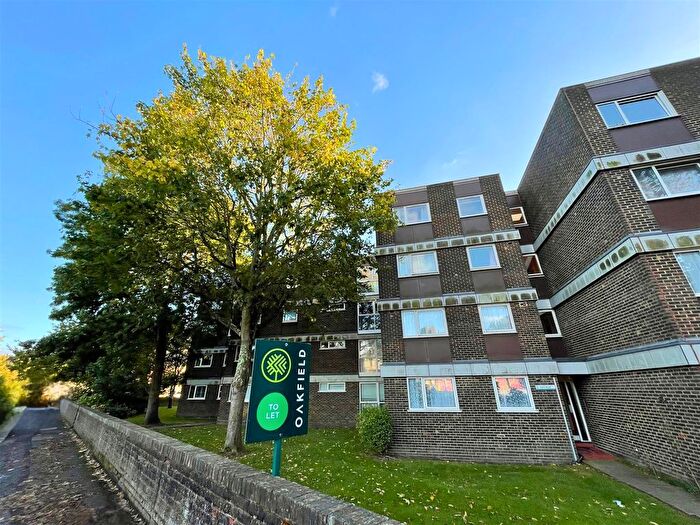 2 Bedroom Flat To Rent In Bohemia Road, St. Leonards-On-Sea, TN37