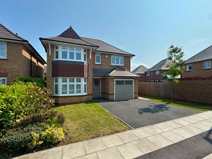 3 Bedroom Detached House For Sale In Grangewood Close, Formby, Merseyside, L37