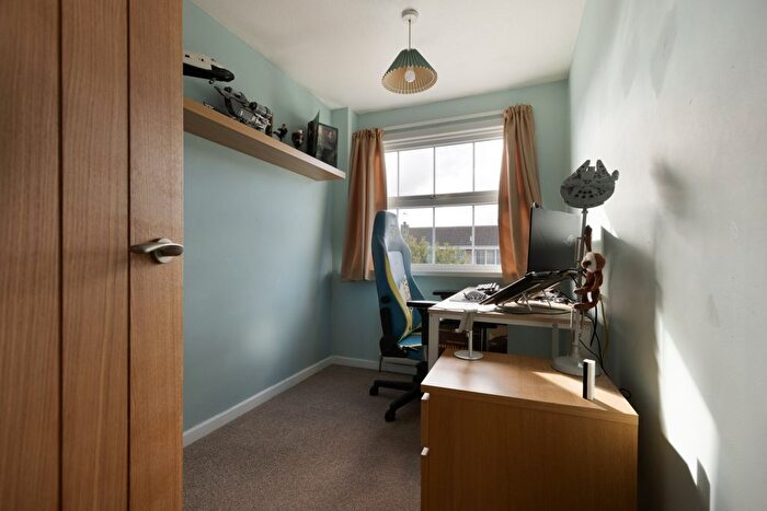 3 Bedroom Detached House For Sale In Wood Close, Thorpe Willoughby, Selby, North Yorkshire, YO8