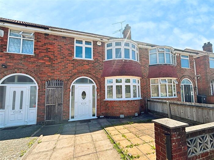 3 Bedroom Terraced House To Rent In Dersingham Road, Leicester, Leicestershire, LE4