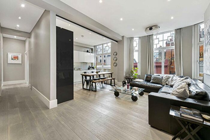 2 Bedroom Flat For Sale In Montagu Mansions, Marylebone, W1U