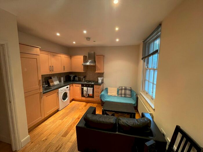 2 Bedroom Flat To Rent In Northdown, London, N1