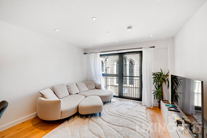 1 Bedroom Apartment For Sale In Dock Street, Aldgate, E1