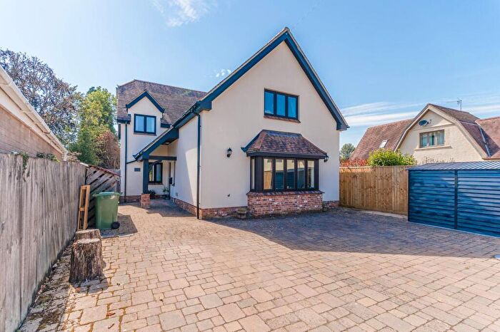 4 Bedroom Detached House For Sale In Caerleon Road, Ponthir, NP18