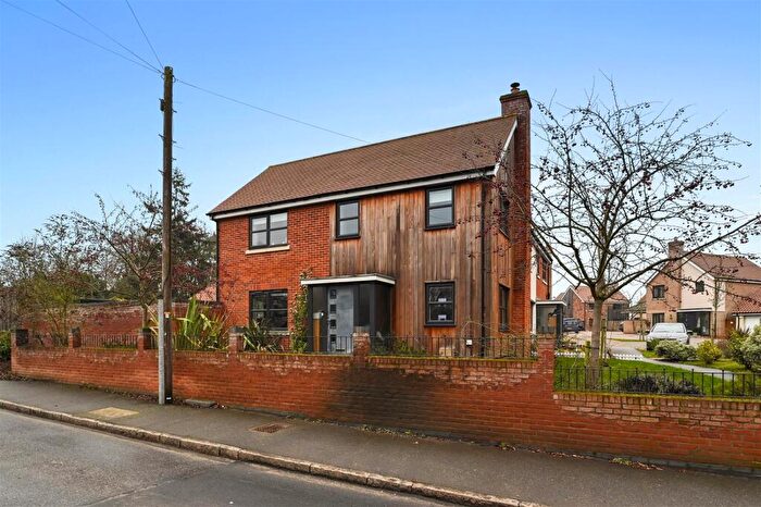 3 Bedroom Semi Detached House For Sale In Station Road, Ardleigh, CO7