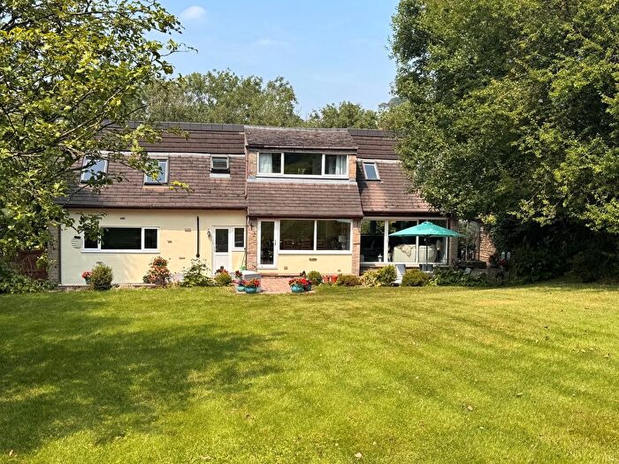 5 Bedroom Detached House For Sale In Moor End Road, Mellor, SK6