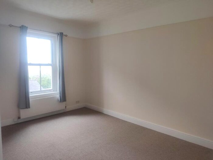 1 Bedroom Apartment To Rent In Flat, Fortuneswell, Portland, DT5