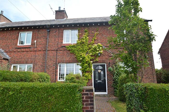 4 Bedroom End Of Terrace House To Rent In Larkhill Cottages, Old Langho, Ribble Valley, BB6