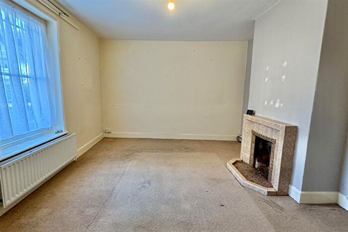 3 Bedroom Terraced House For Sale In Deanery Place, Church Street, Godalming, GU7