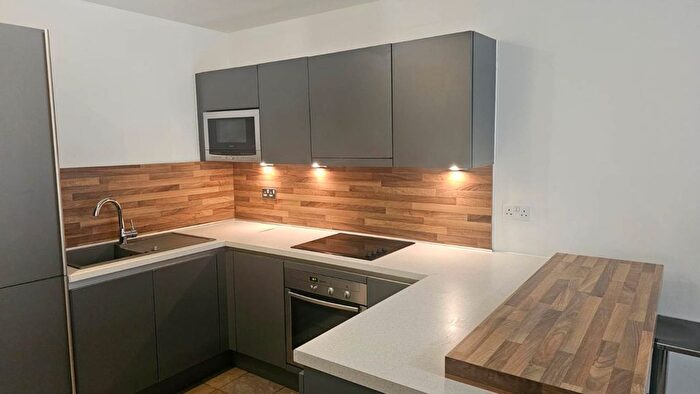 1 Bedroom Flat To Rent In Potato Wharf, Castlefield, M3