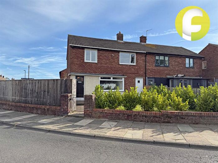 3 Bedroom Semi-Detached House For Sale In Tiverton Avenue, North Shields, Tyne And Wear, NE29