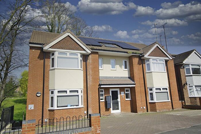 1 Bedroom Flat To Rent In Kingsley Road, Northampton, NN2