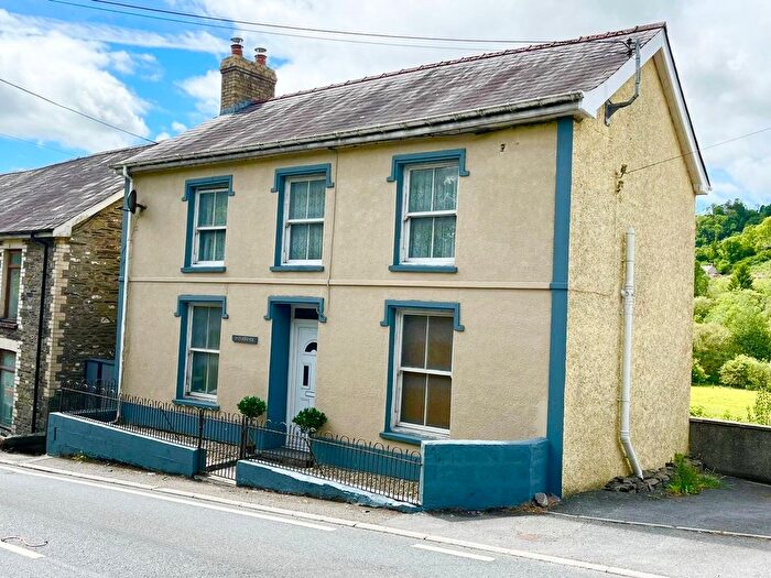 4 Bedroom Farm For Sale In Pencader, SA39