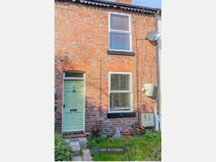 2 Bedroom Terraced House To Rent In Stanley Grove, Manchester, M21
