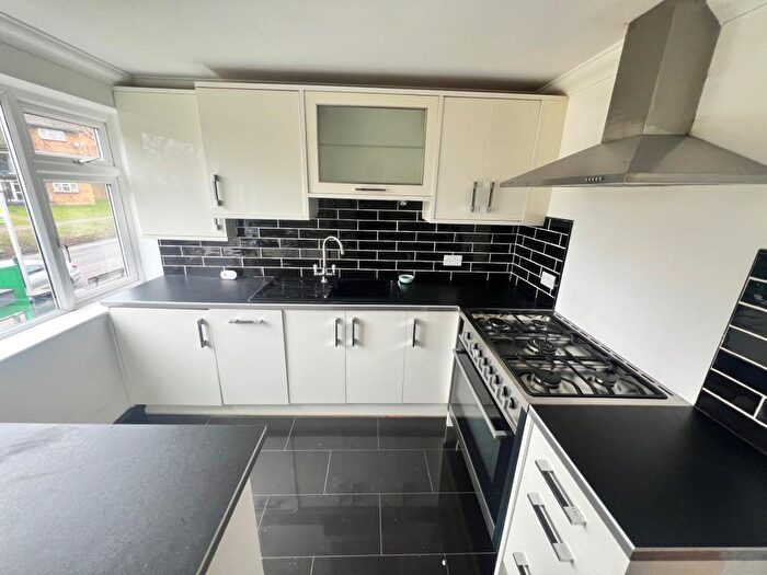 2 Bedroom Apartment To Rent In Hemel Hempstead, Hertfordshire, HP2