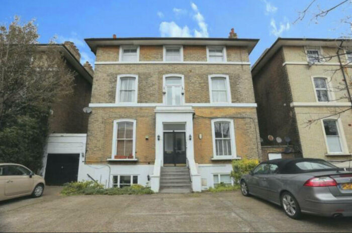 1 Bedroom Flat To Rent In Shooters Hill Road, SE3