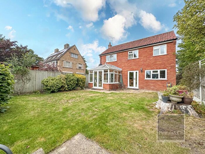 3 Bedroom Detached House For Sale In Beckmeadow Way, Mundesley, NR11