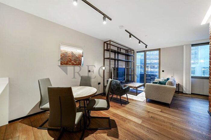 2 Bedroom Apartment To Rent In Stage Apartments, Hewett Street, EC2A