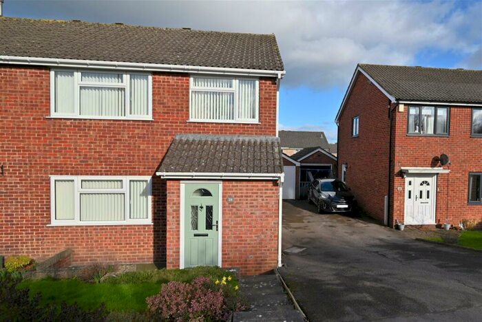3 Bedroom Semi-Detached House For Sale In West Lane, Ripon, HG4
