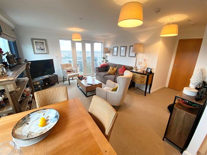 2 Bedroom Apartment To Rent In Hatton Place, Midland Road, Luton, LU2