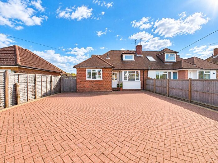 3 Bedroom Semi-Detached Bungalow For Sale In Buckskin Lane, Basingstoke, RG22