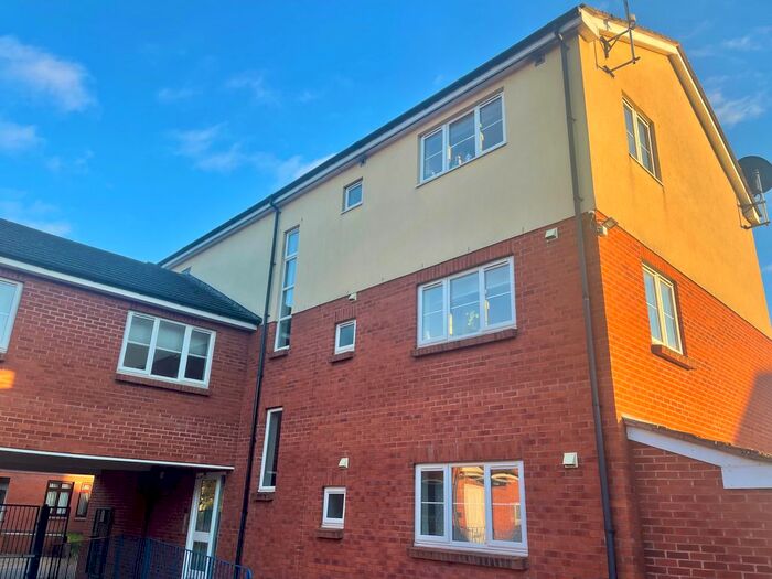 1 Bedroom Flat To Rent In John Levers Way, Exeter, EX4