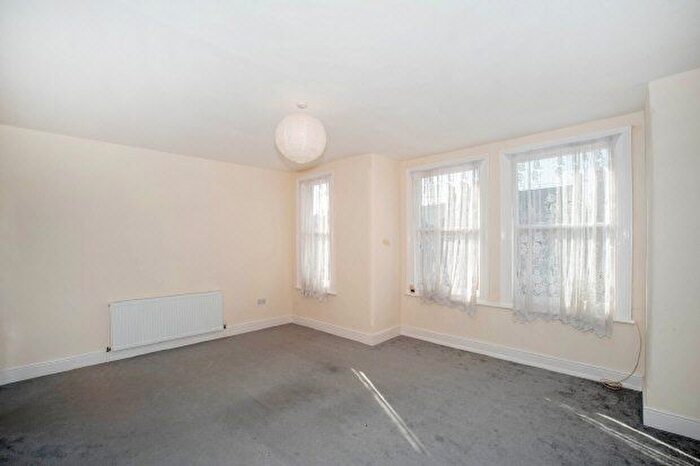 1 Bedroom Flat To Rent In Kilmorie Road, Forest Hill, SE23
