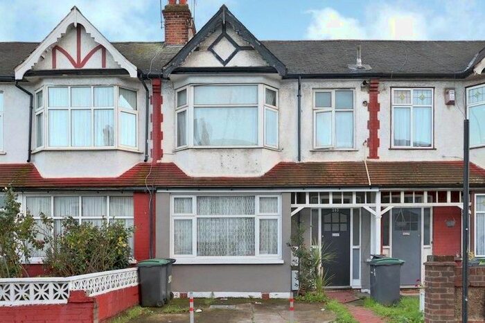 1 Bedroom Flat To Rent In Lordship Lane, Bruce Grove, London, N17