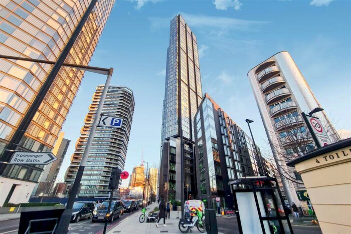 2 Bedroom Flat To Rent In City, Valencia Tower, EC1V