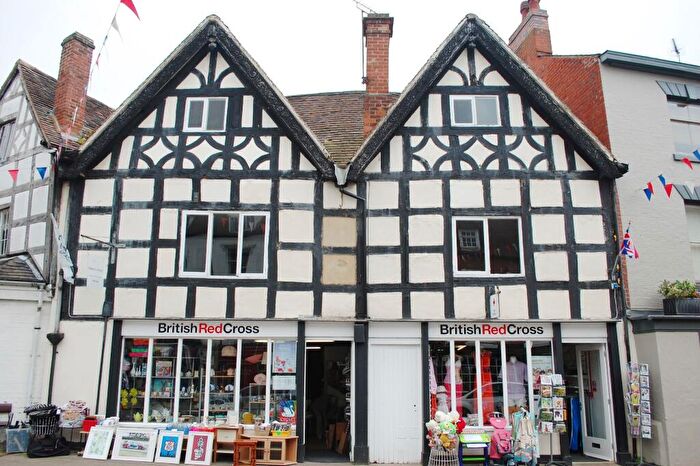 2 Bedroom Apartment To Rent In High Street, Alcester, B49