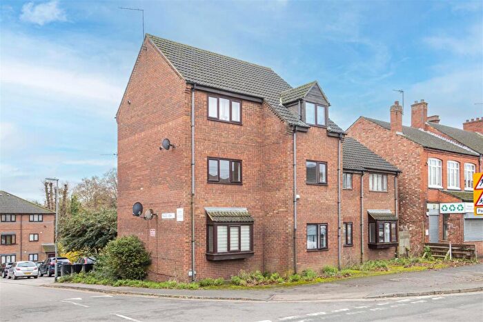 1 Bedroom House To Rent In Fields View, Wellingborough, NN8