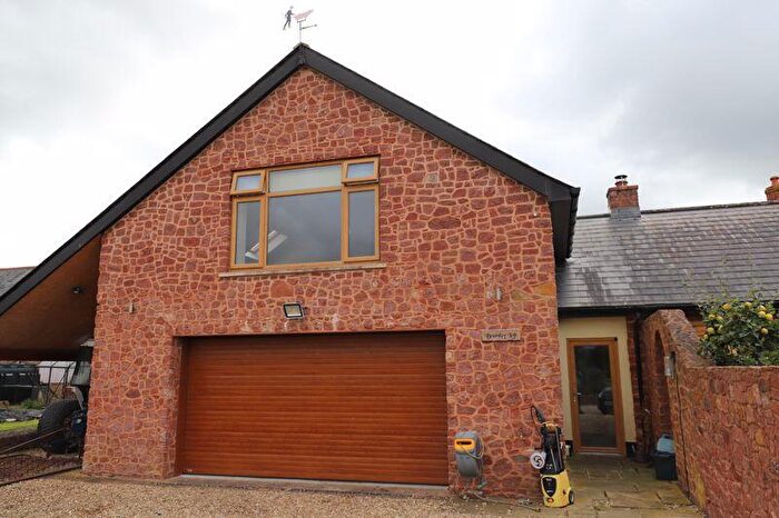 2 Bedroom Barn Conversion To Rent In Whimple, Exeter, EX5