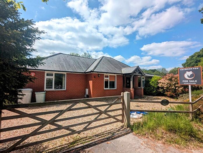 3 Bedroom Bungalow For Sale In South Sway Lane, Sway, Lymington, Hampshire, SO41