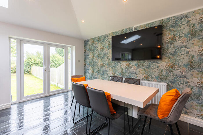 3 Bedroom Semi-Detached House For Sale In Wray Crescent, Preston, PR4