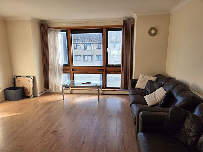2 Bedroom Flat To Rent In Harrow, HA2
