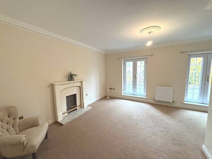 3 Bedroom Town House For Sale In Dacre Way, Preston, PR4