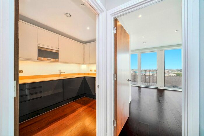 2 Bedroom Flat To Rent In Samuelson House, Bridge Road, Southall, Uxbridge, UB2