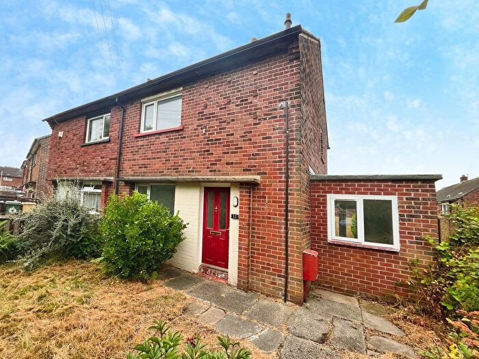 2 Bedroom Semi-Detached House For Sale In Iris Avenue, Kearsley, BL4