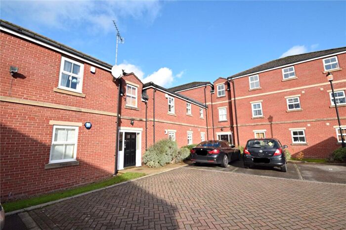 2 Bedroom Apartment To Rent In Caraway Court, Meanwood, Leeds, LS6