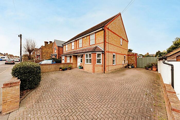 4 Bedroom Semi Detached House For Sale In Athelstan Road, Faversham, ME13