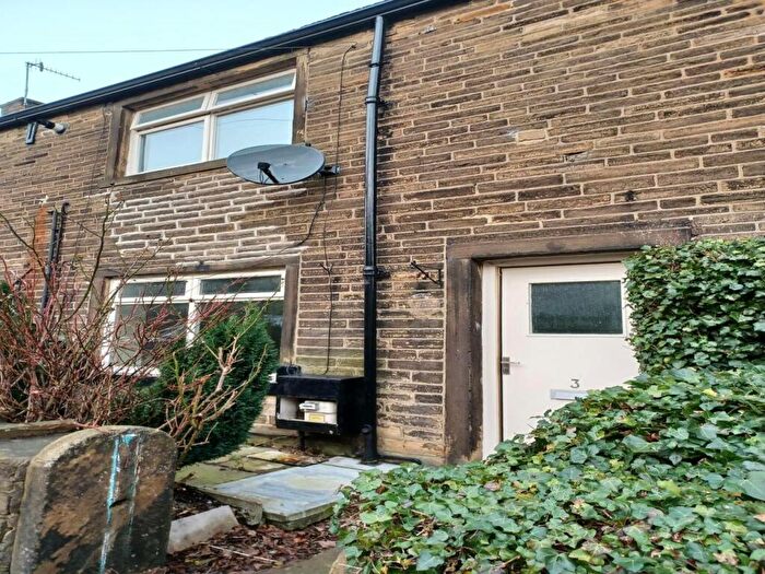 1 Bedroom House To Rent In Calder Bank, Queensbury, Bradford, BD13