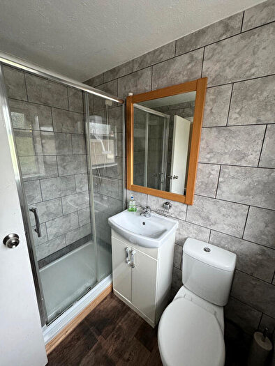 4 Bedroom Property To Rent In Forsythia Gardens, Lenton, Nottingham, NG7