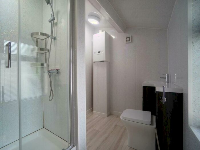 4 Bedroom House To Rent In Hill Street, Bangor, LL57